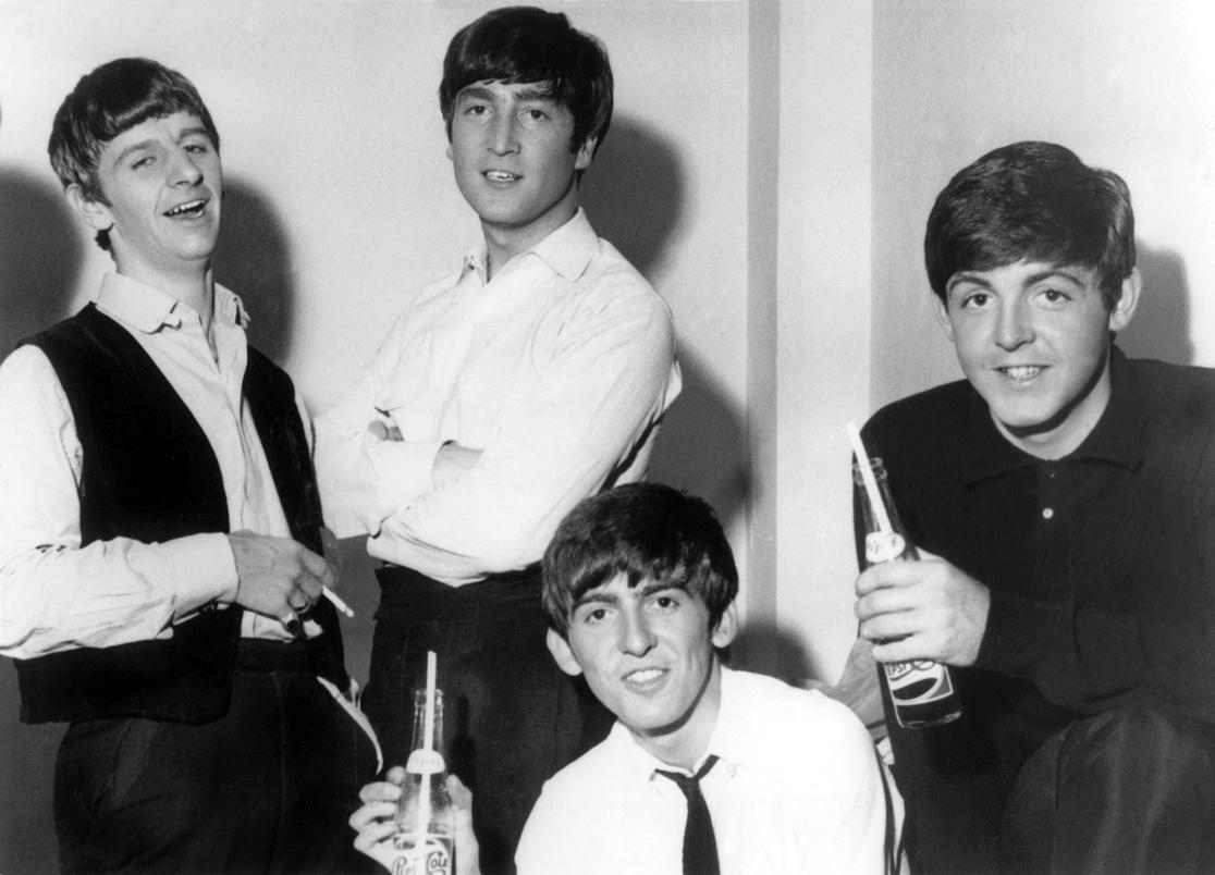 Les fils héritiers des Beatles s’unissent pour le titre inédit « Rip Off »