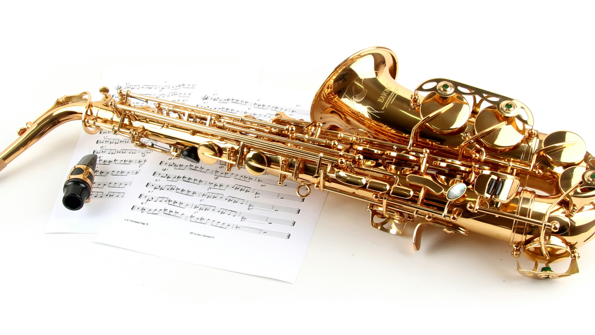 Choisir le bon saxophone pour musiciens débutants et confirmés
